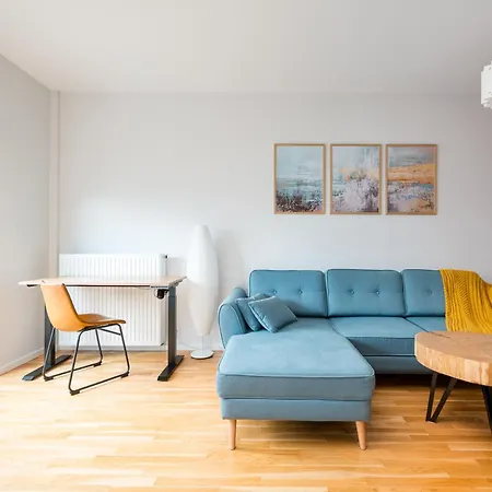 Fabryka Na Pradze Charming By Bookinghost Apartamento *