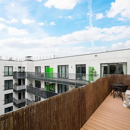 Fabryka Na Pradze Charming By Bookinghost Apartamento