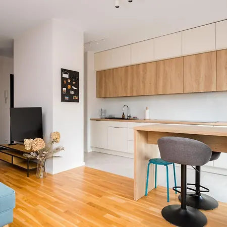 Fabryka Na Pradze Charming By Bookinghost Apartamento